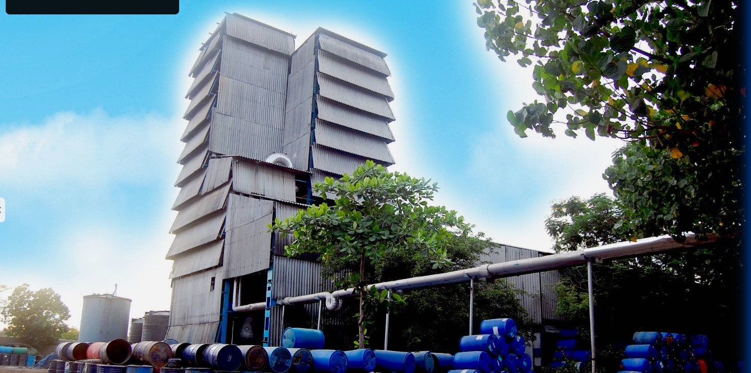 Multi-tier fractional distillation tower for specialty aprotic polar solvents at Sri Chementor facility
